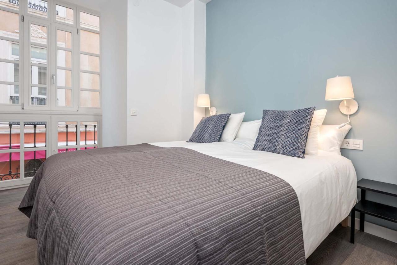 Merced Suites In Malaga By Solaga Holiday Homes Exteriér fotografie