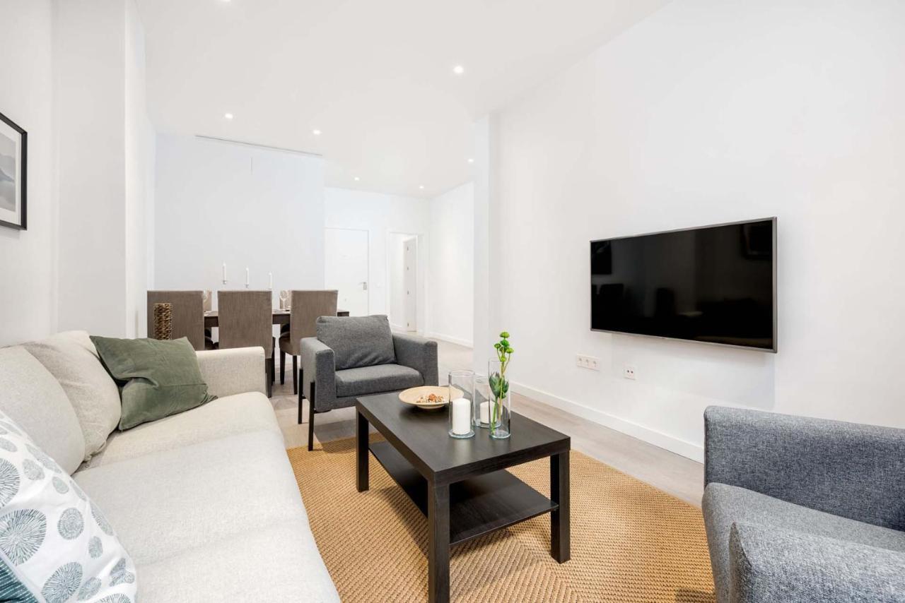 Merced Suites In Malaga By Solaga Holiday Homes Exteriér fotografie