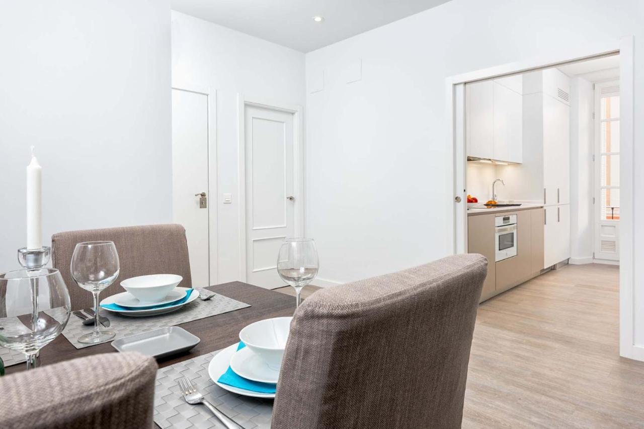 Merced Suites In Malaga By Solaga Holiday Homes Exteriér fotografie