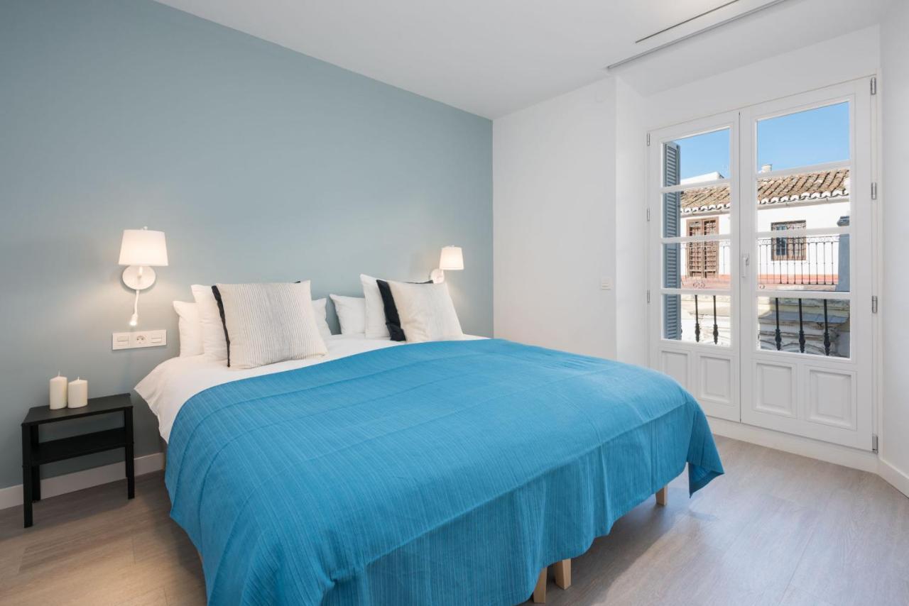 Merced Suites In Malaga By Solaga Holiday Homes Exteriér fotografie