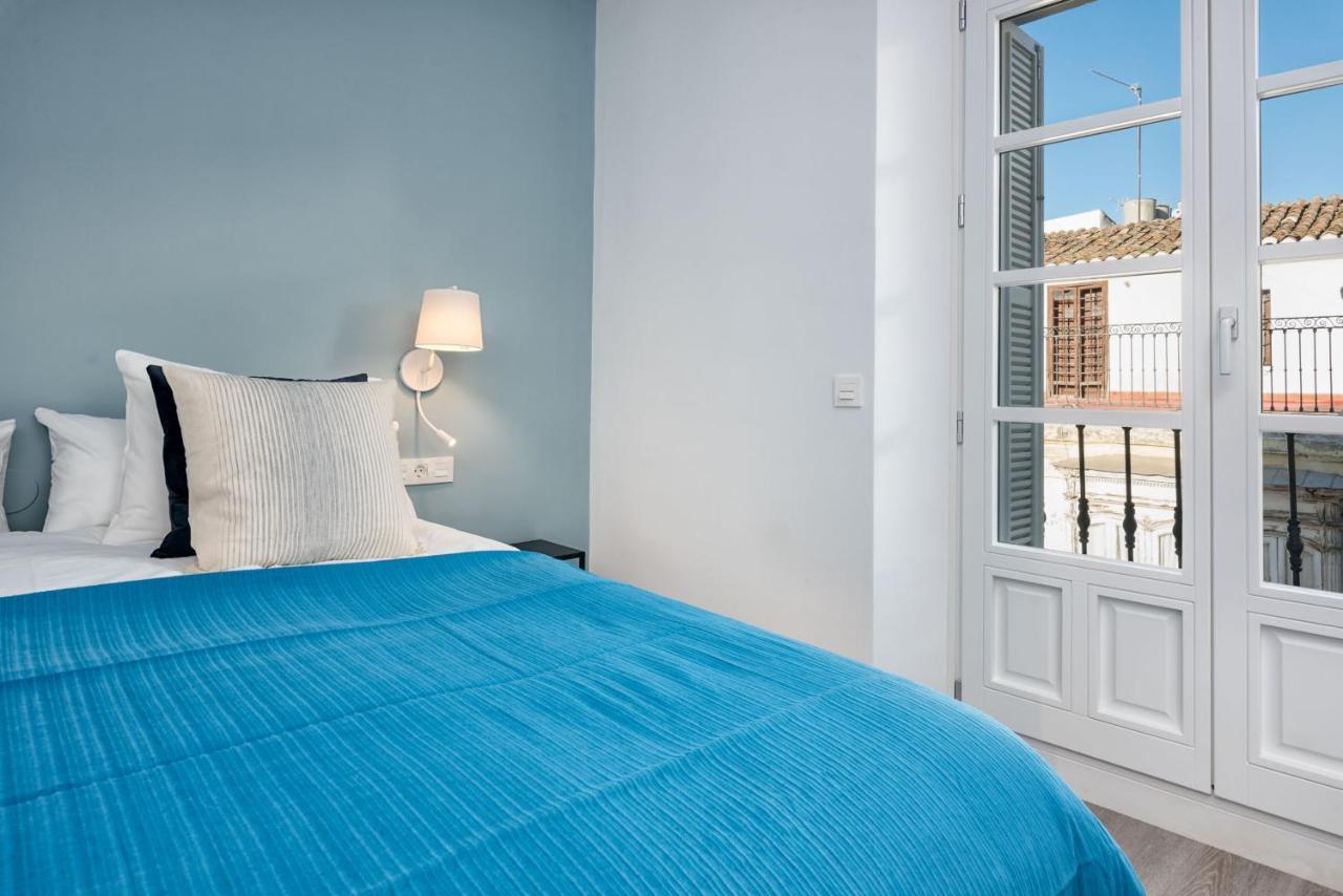 Merced Suites In Malaga By Solaga Holiday Homes Exteriér fotografie