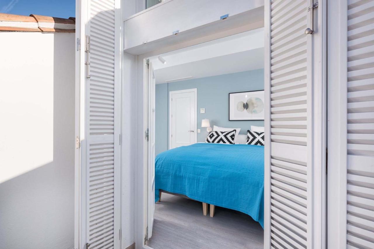 Merced Suites In Malaga By Solaga Holiday Homes Exteriér fotografie