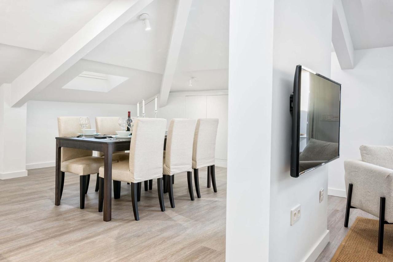 Merced Suites In Malaga By Solaga Holiday Homes Exteriér fotografie