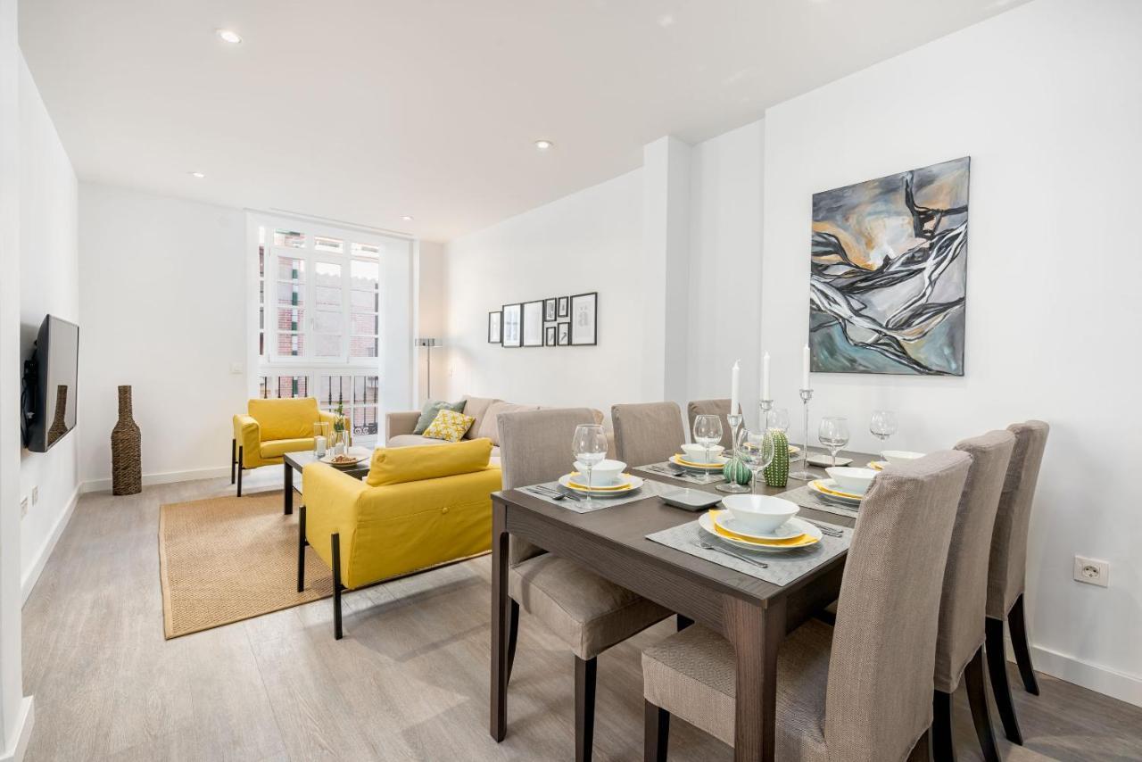 Merced Suites In Malaga By Solaga Holiday Homes Exteriér fotografie