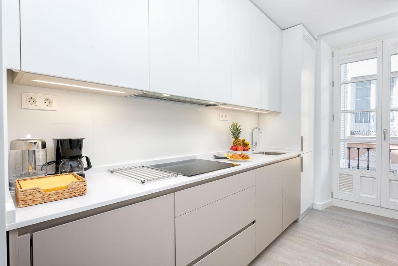 Merced Suites In Malaga By Solaga Holiday Homes Exteriér fotografie