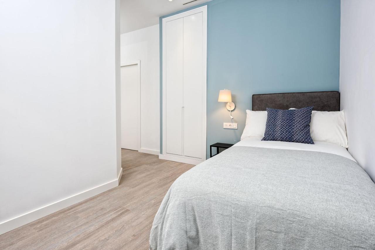 Merced Suites In Malaga By Solaga Holiday Homes Exteriér fotografie