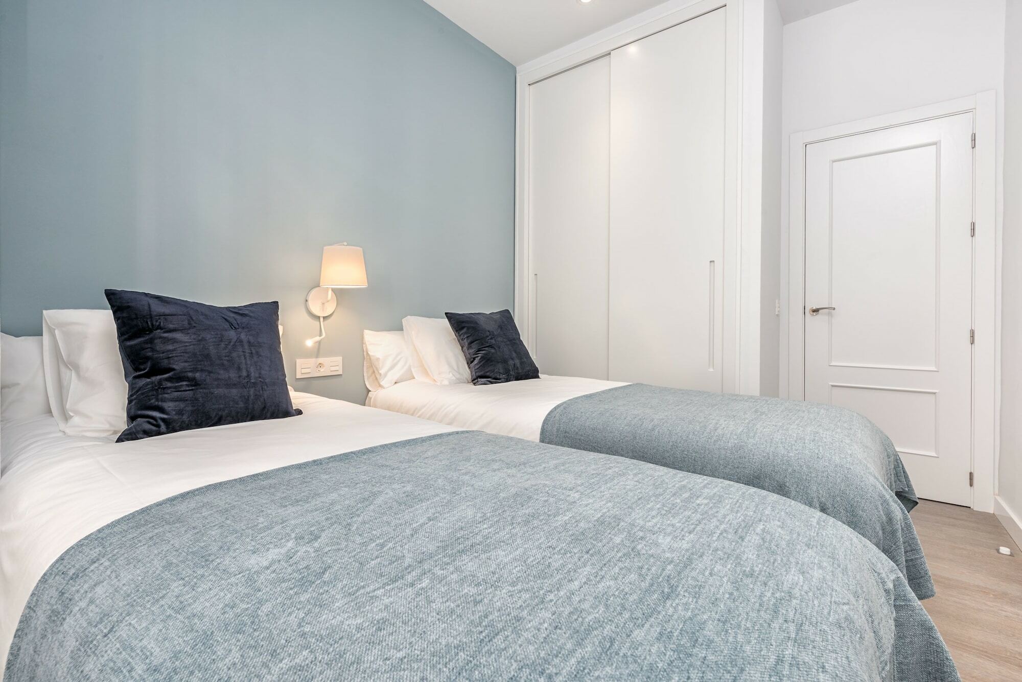Merced Suites In Malaga By Solaga Holiday Homes Exteriér fotografie